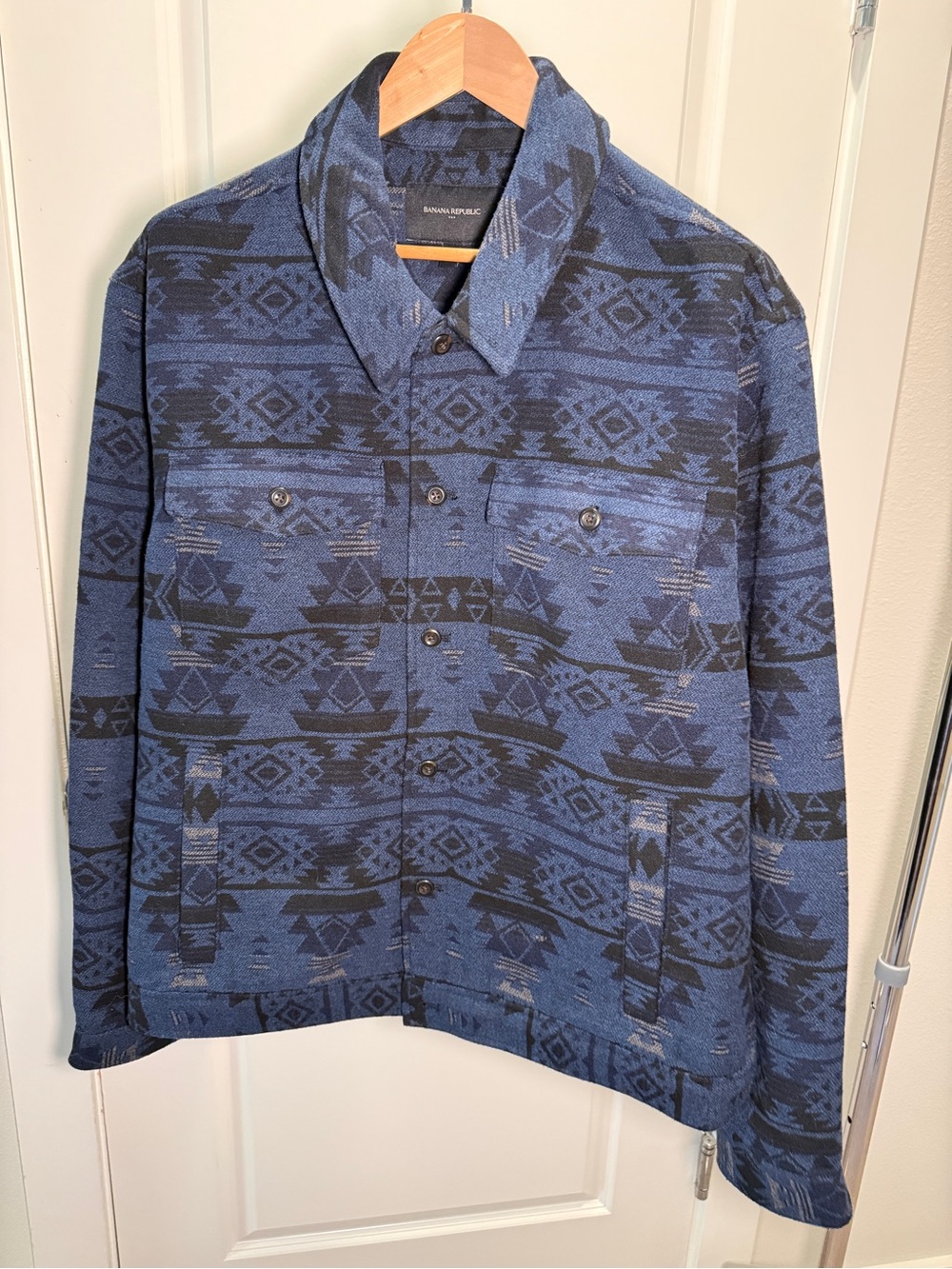 BANANA REPUBLIC - Maverick Patterned Trucker Jacket - Men’s 2XL - Picture 11 of 15